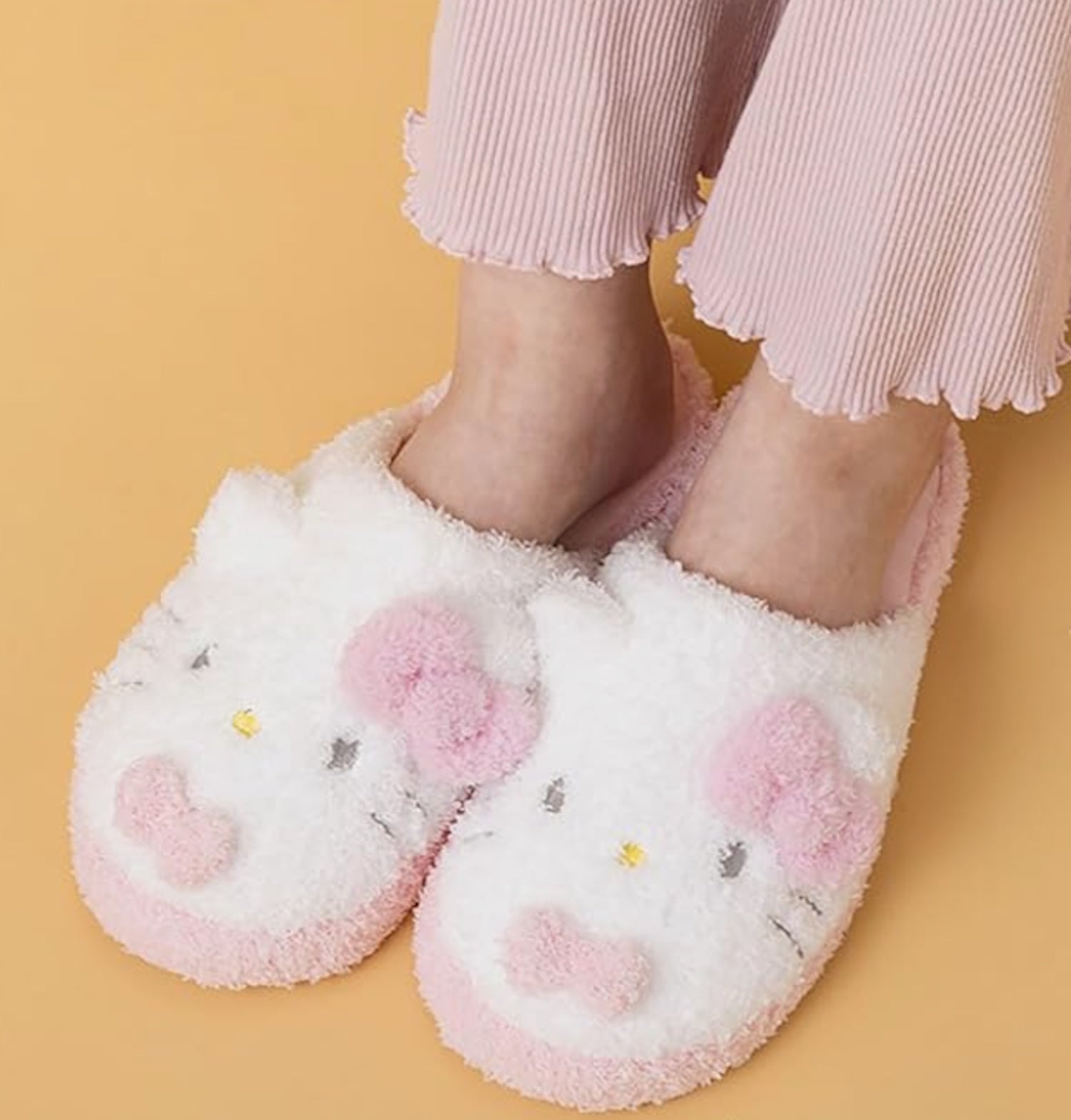 Hello Kitty Adult Lounge Slippers